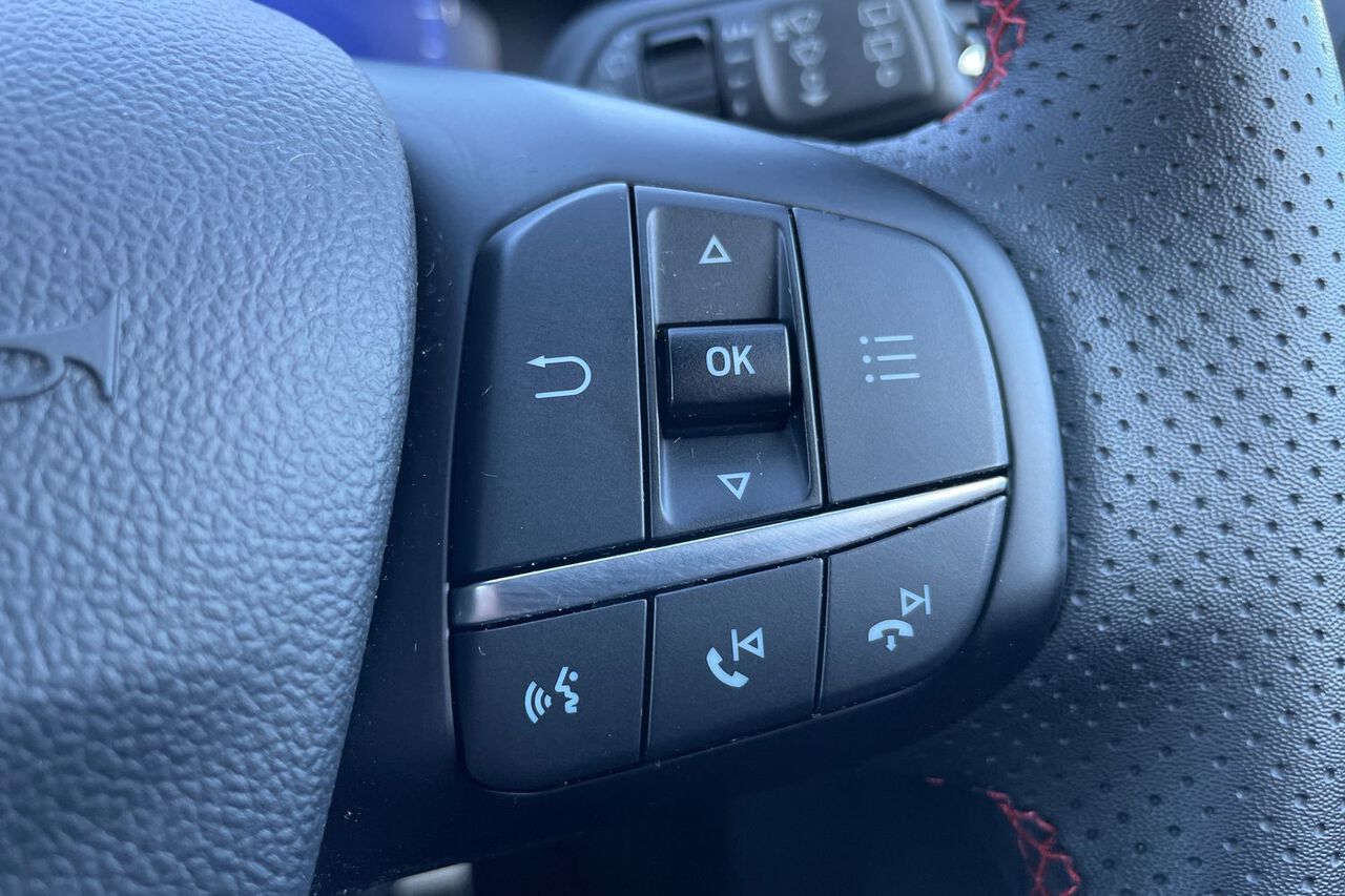 FORD FOCUS, , hi-res