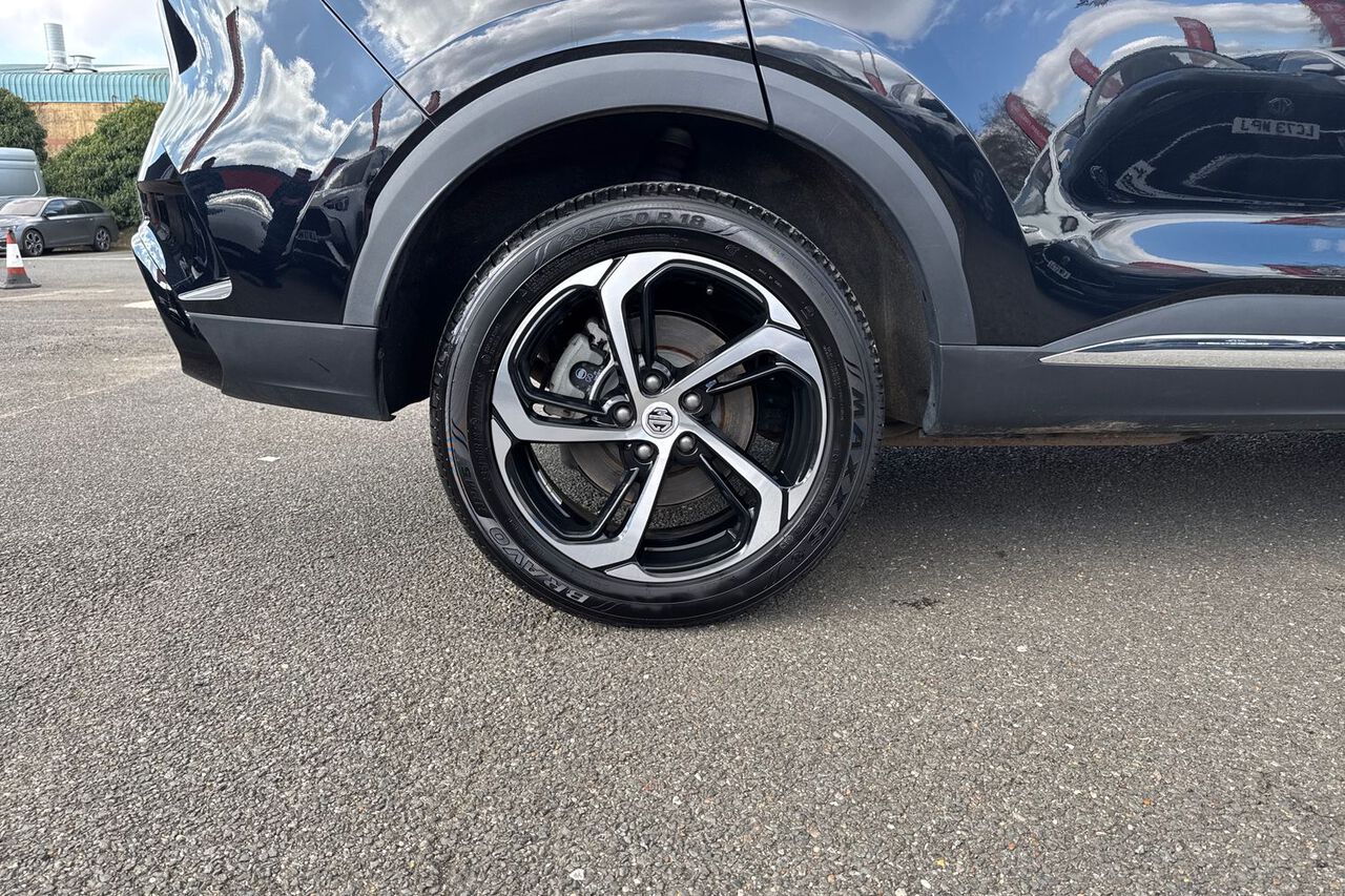 MG MOTOR UK HS, , hi-res