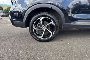 MG MOTOR UK HS, , hi-res