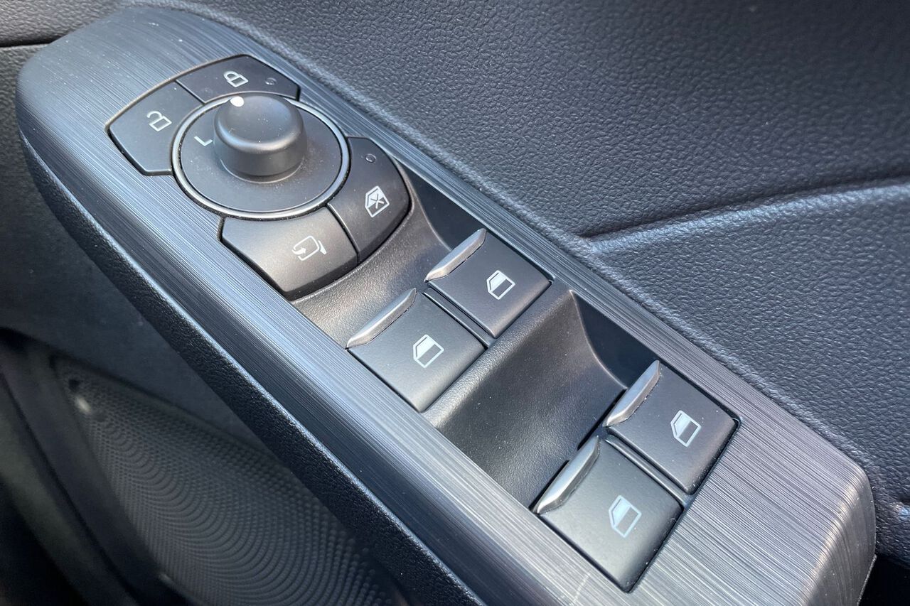 FORD KUGA, , hi-res