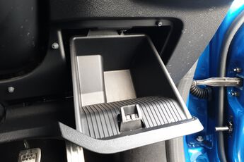 FORD FIESTA, , hi-res