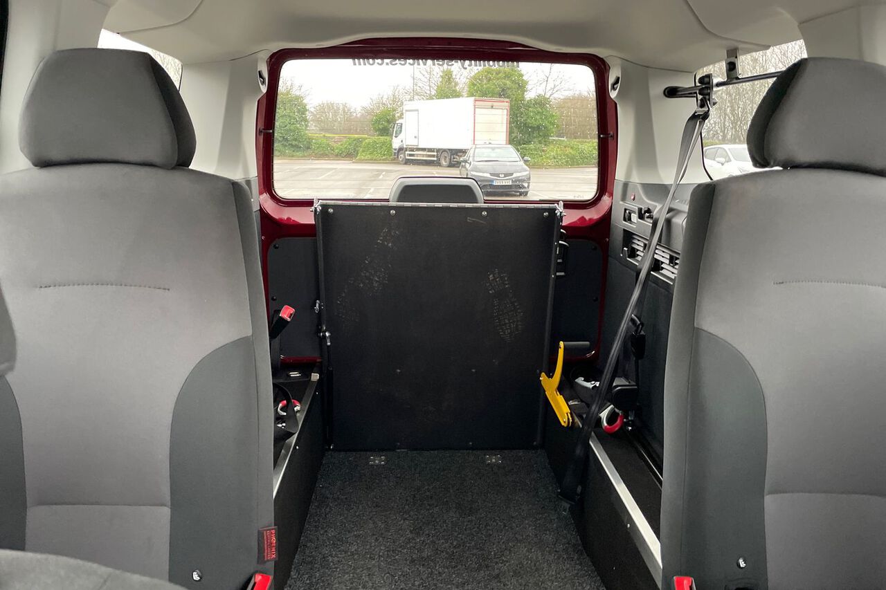 FORD TOURNEO CONNECT, , hi-res