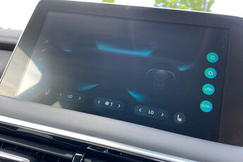 MG MOTOR UK HS, , hi-res