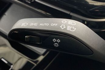 MG MOTOR UK MG4, , hi-res