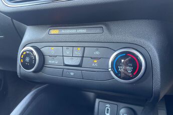 FORD FOCUS, , hi-res