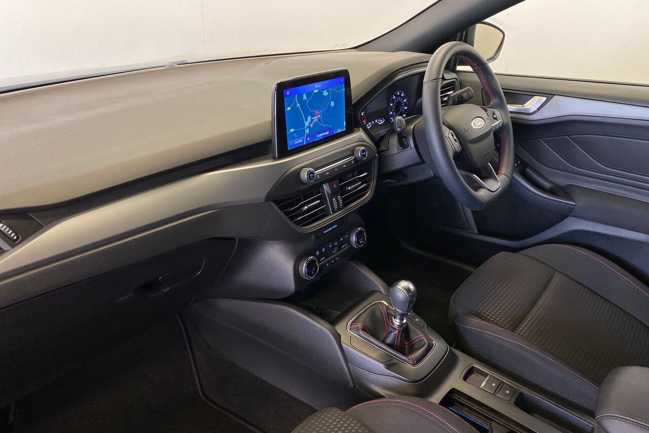 FORD FOCUS, , hi-res