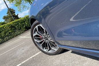 FORD FOCUS, , hi-res
