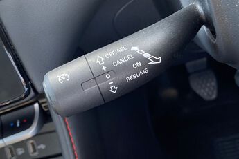 MG MOTOR UK ZS, , hi-res