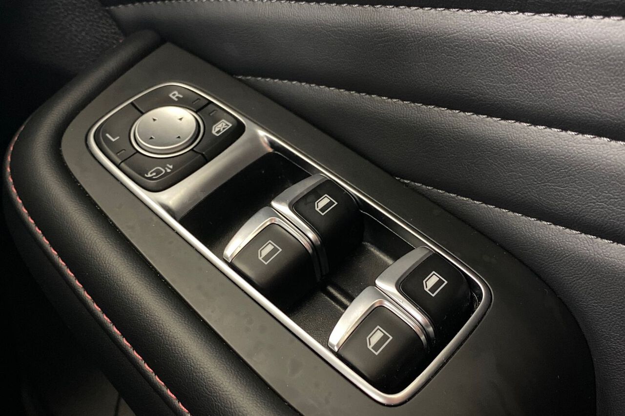 MG MOTOR UK HS, , hi-res