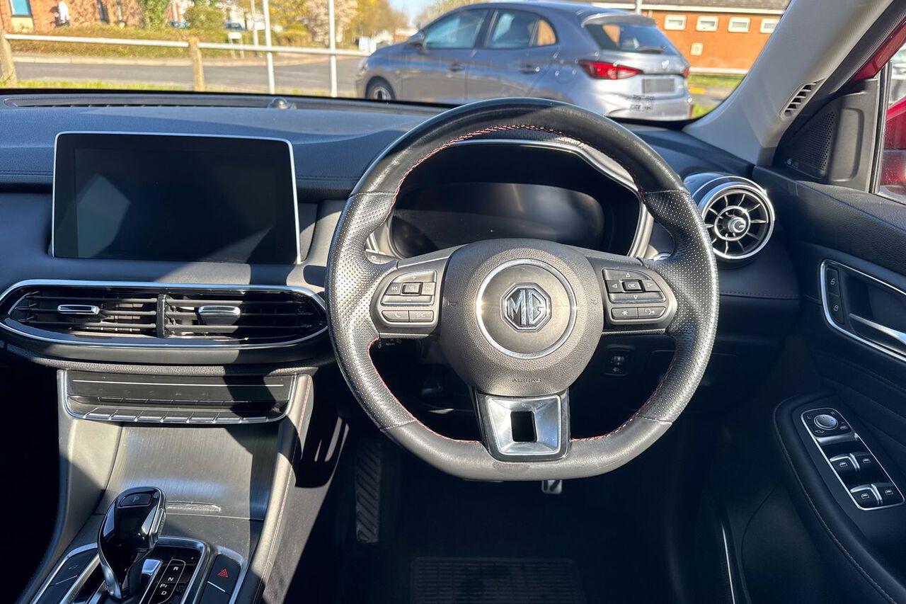 MG MOTOR UK HS, , hi-res