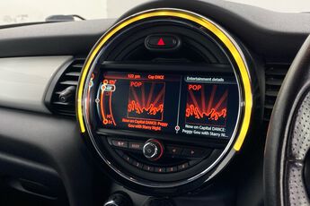MINI HATCHBACK, , hi-res