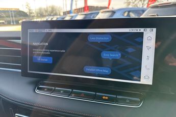 MG MOTOR UK HS, , hi-res