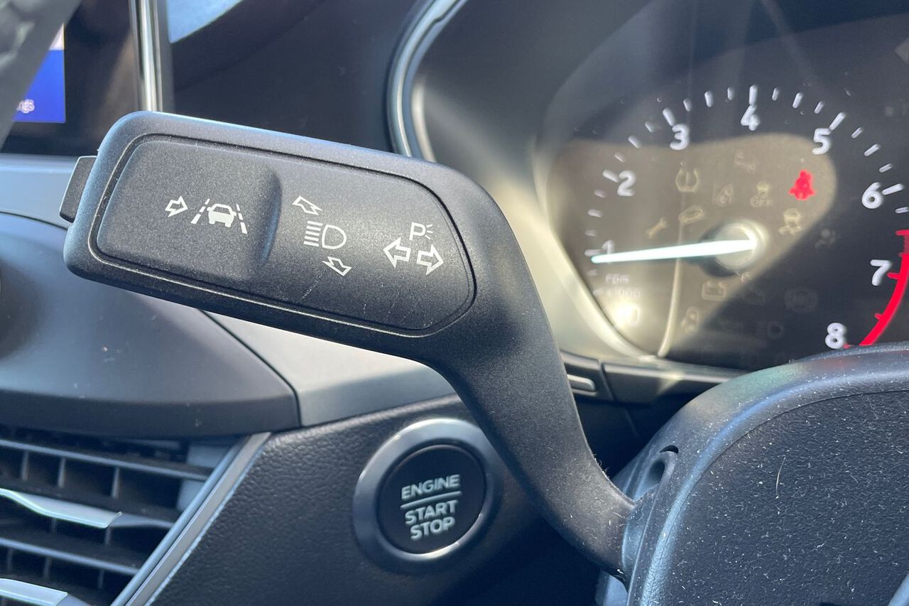 FORD FOCUS, , hi-res