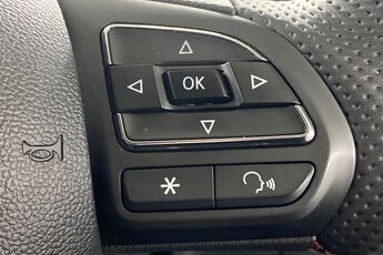MG MOTOR UK HS, , hi-res