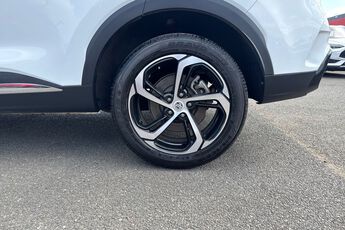 MG MOTOR UK HS, , hi-res