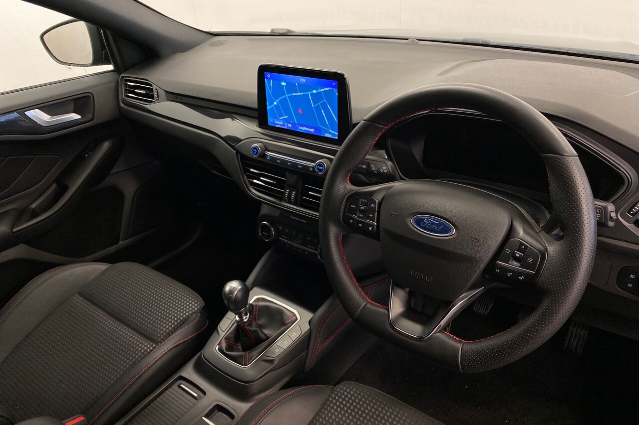 FORD FOCUS, , hi-res
