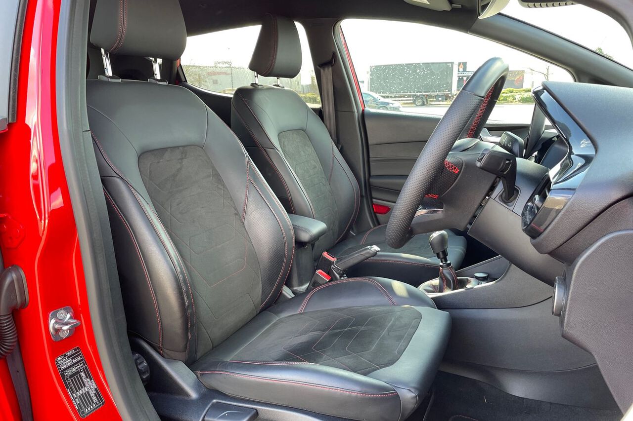 FORD FIESTA, , hi-res