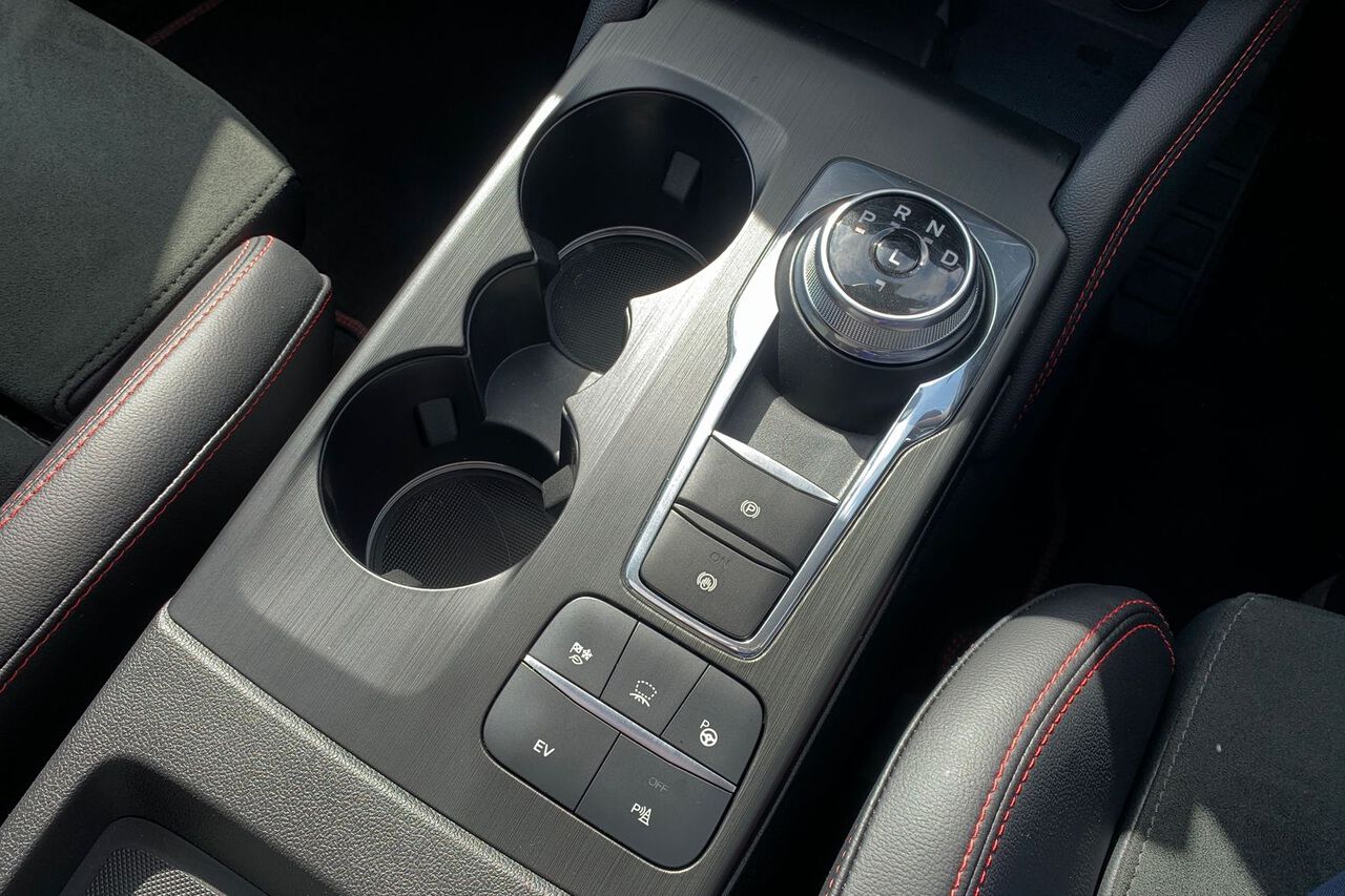 FORD KUGA, , hi-res