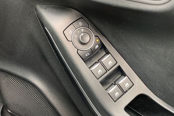 FORD PUMA, , hi-res