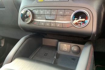 FORD KUGA, , hi-res