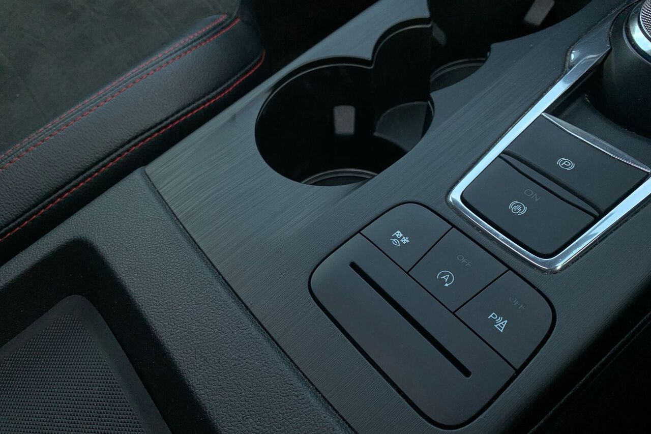 FORD KUGA, , hi-res