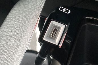 PEUGEOT 208, , hi-res